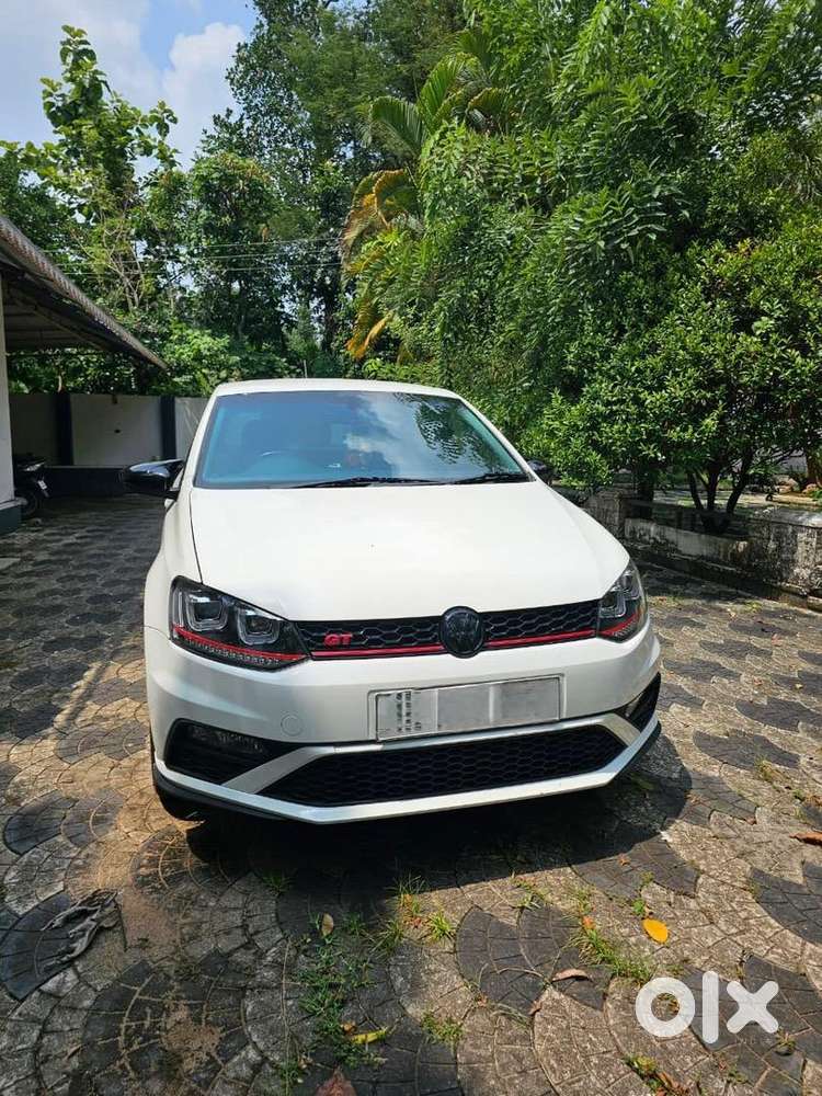 Well Maintained Car Selling Due To Going Abroad