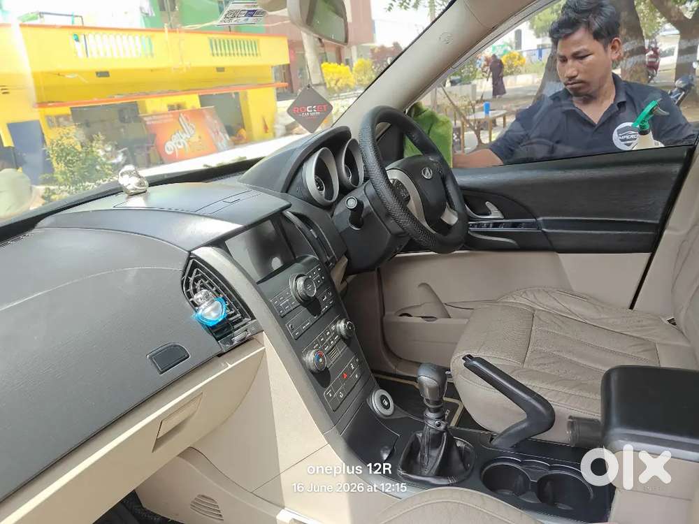 Mahindra Xuv500 2016 Diesel Well Maintained