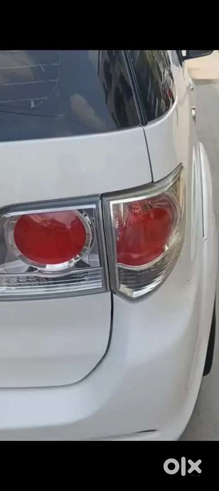 Toyota Fortuner At 2013 Diesel 187000 Km Driven