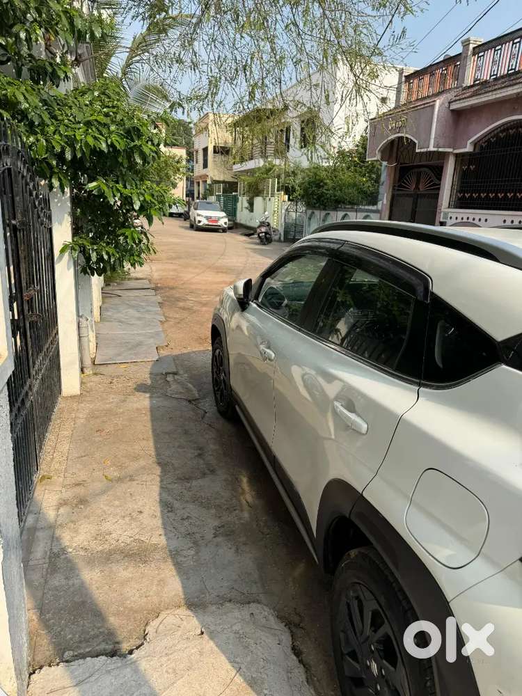 Maruti Suzuki Fronx Alpha Turbo Hybrid 2024