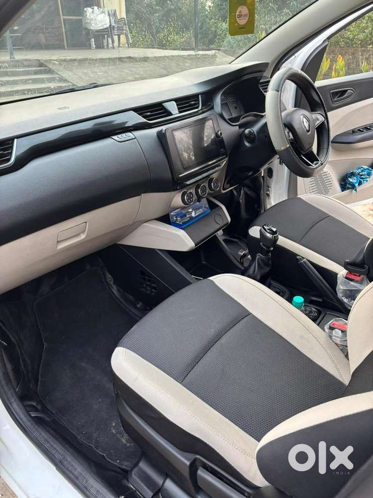 Renault Triber Rxt Mt  2023