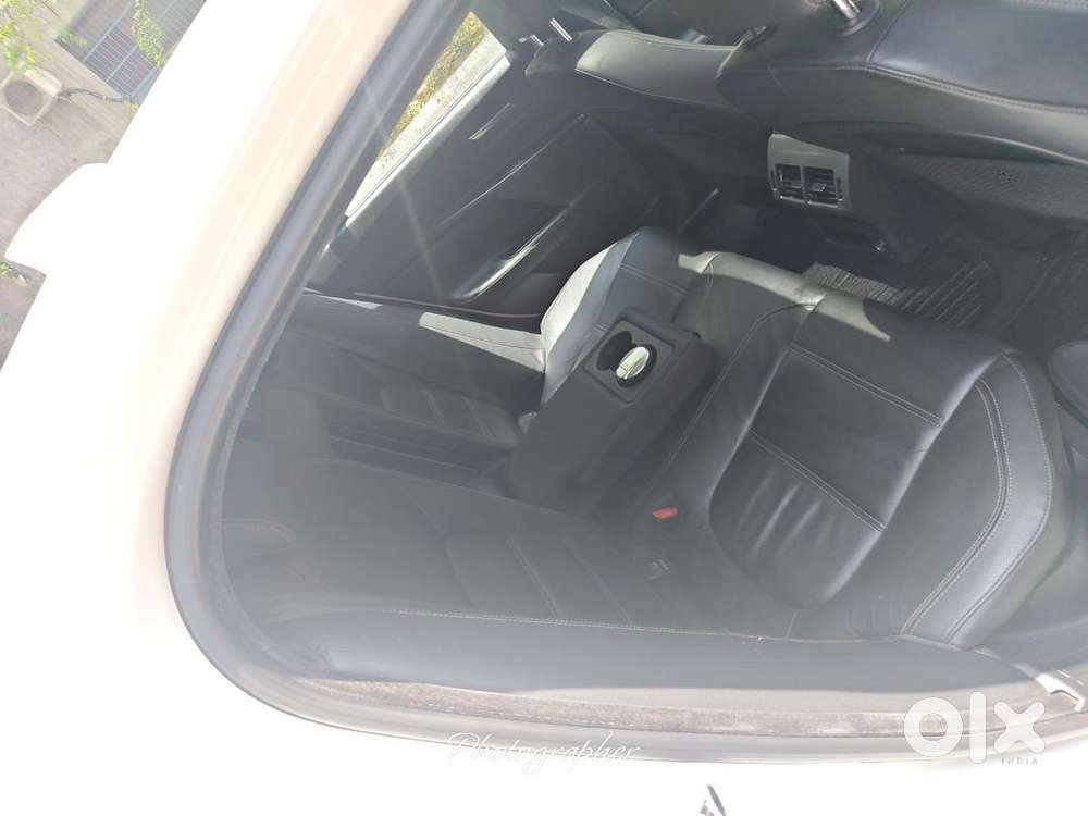 Jaguar Xe Prestige Deisel Sunroof 2018 Model 1st Owner 95000 Km