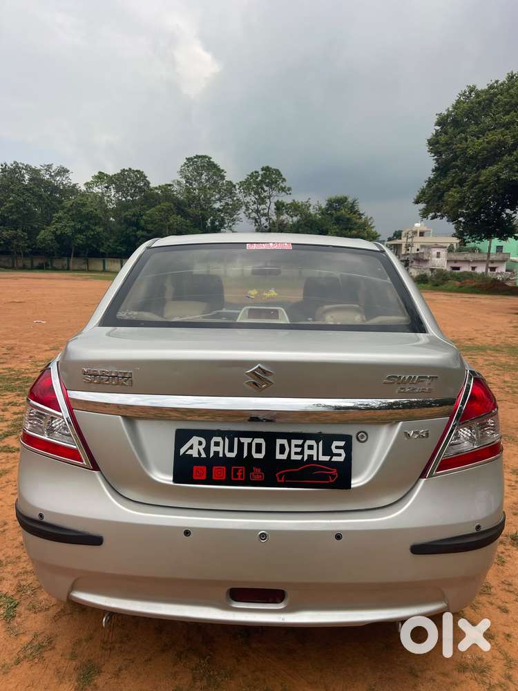 Maruti Suzuki Swift Dzire 1.2 Vxi Bsiv, 2014, Petrol