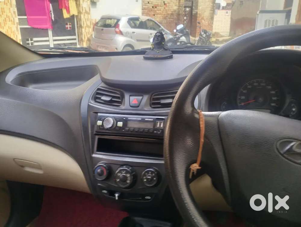 Car Bach Rhay H