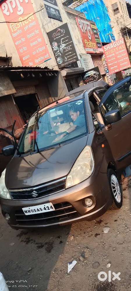 Sell Good Condition And Best Average Maruti Suzuki Estilo