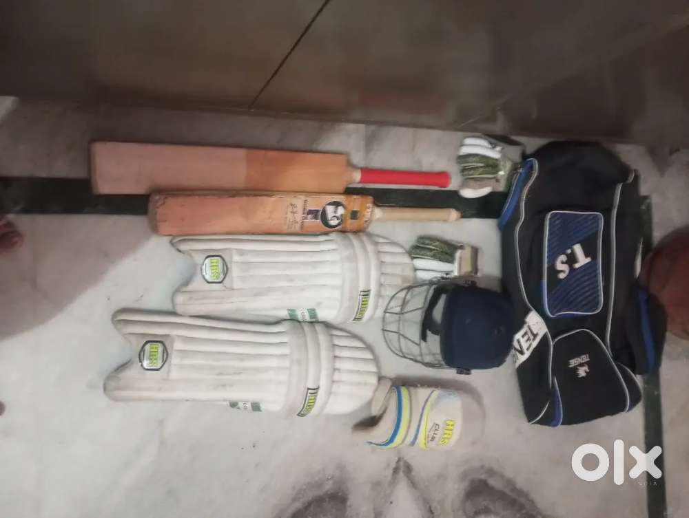 2 Years Old Cricket Kit with Branded Thing.
