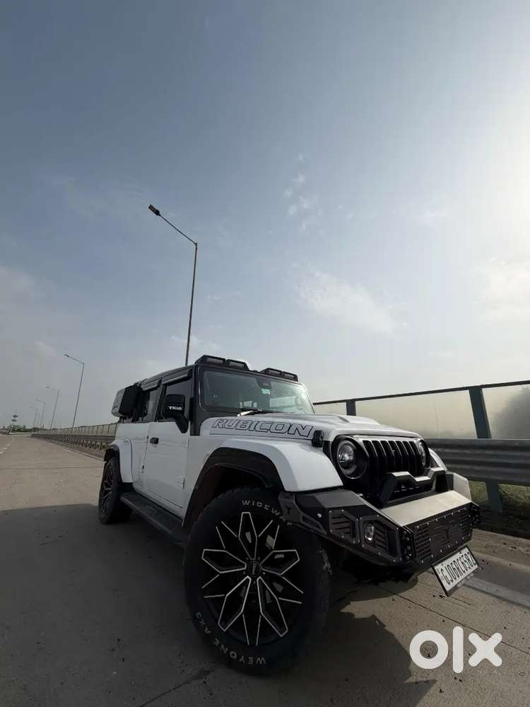 Mahindra Thar Roxx 2025 Petrol