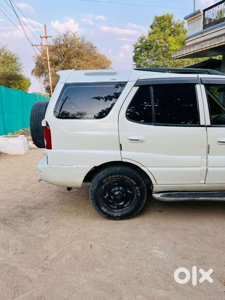 Tata Safari 2014 Diesel 90000 Km Driven