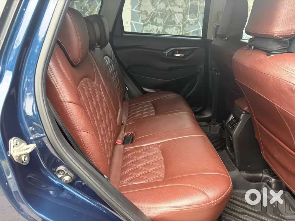 Maruti Suzuki Grand Vitara 1.5 Delta Smart Hybrid At, 2024, Petrol