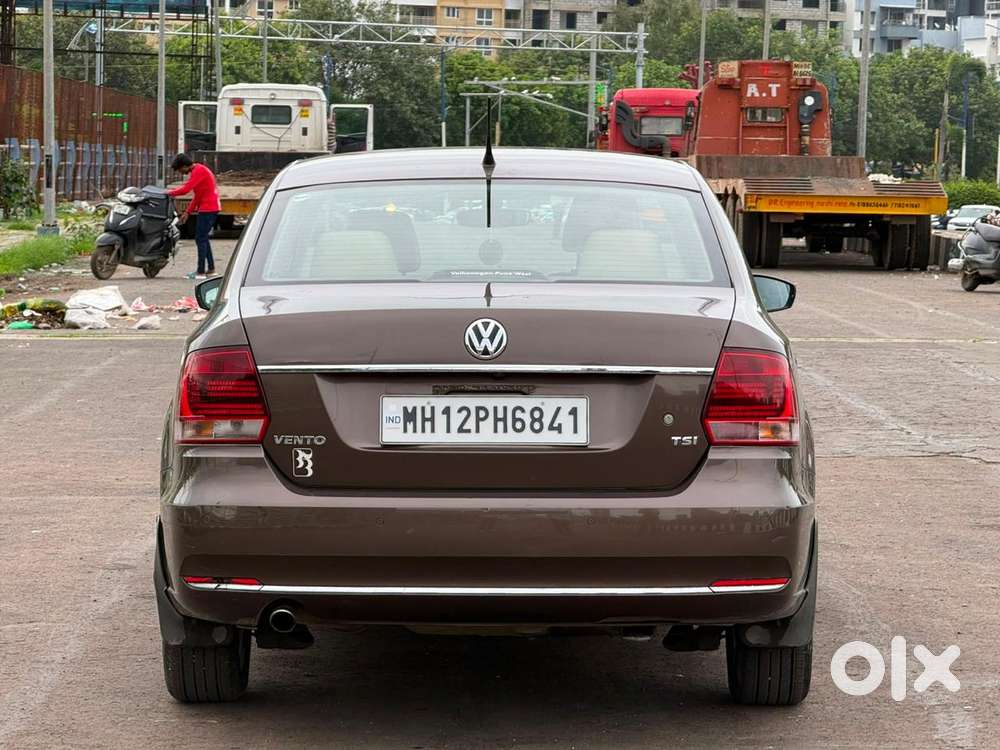 Volkswagen Vento 1.2l Tsi Highline Plus At Petrol, 2017, Petrol