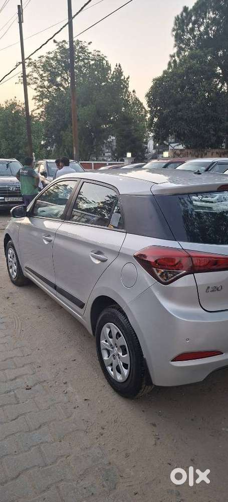 Hyundai I20 Sportz 1.2 Bs-iv, 2015, Petrol
