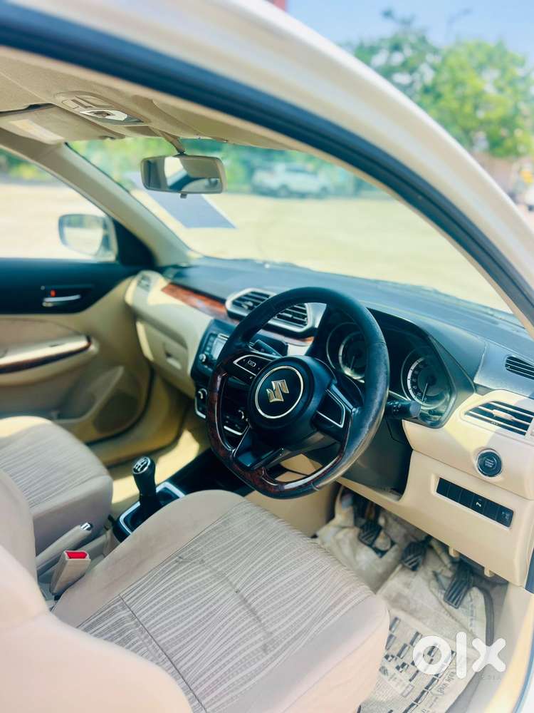 Maruti Suzuki Dzire 1.2 Zxi, 2017, Petrol