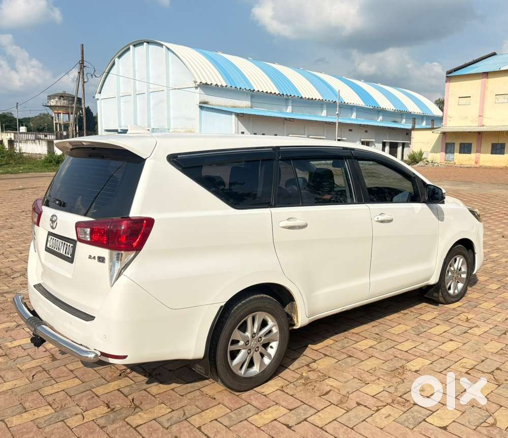Toyota Innova Crysta 2020