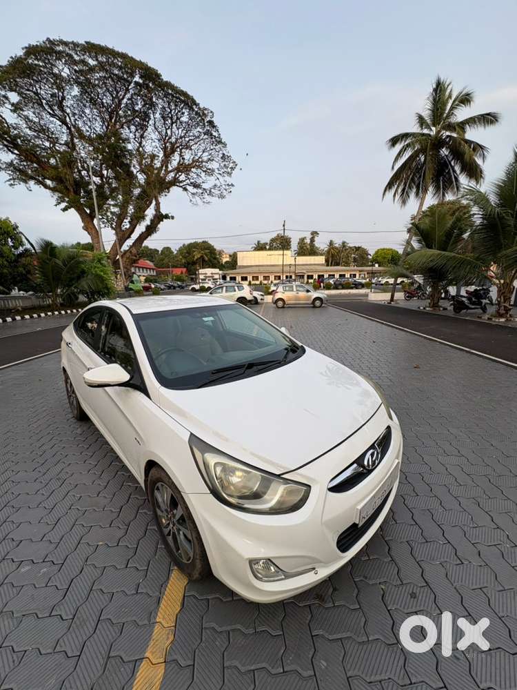 Hyundai Fluidic Verna 2013