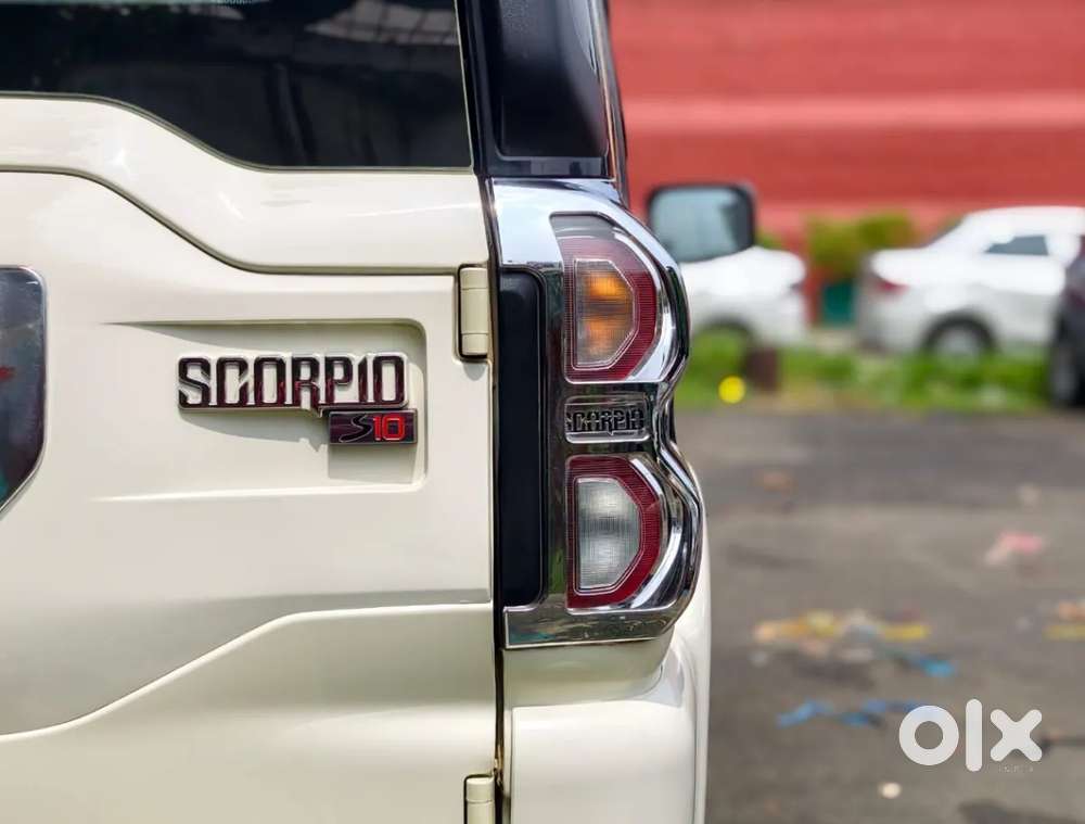 Mahindra Scorpio S10, 2016, Diesel