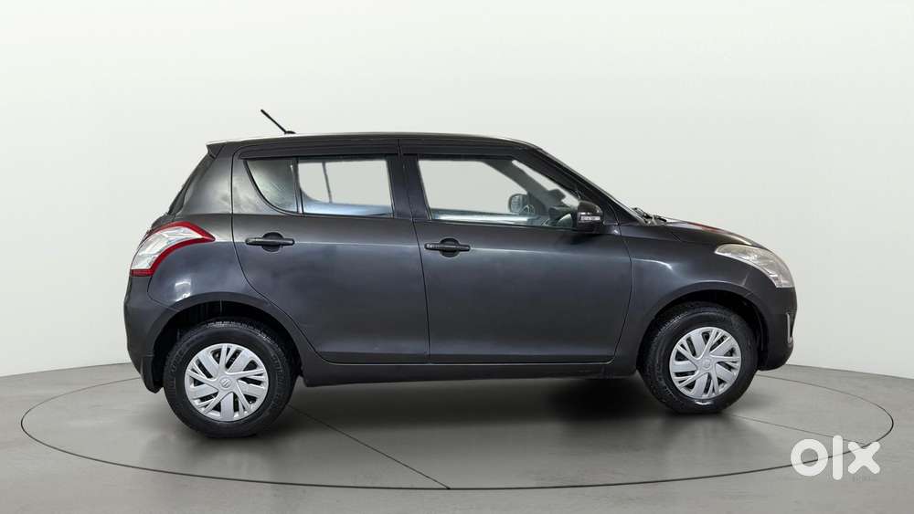 Maruti Suzuki Swift Vxi, 2015, Petrol