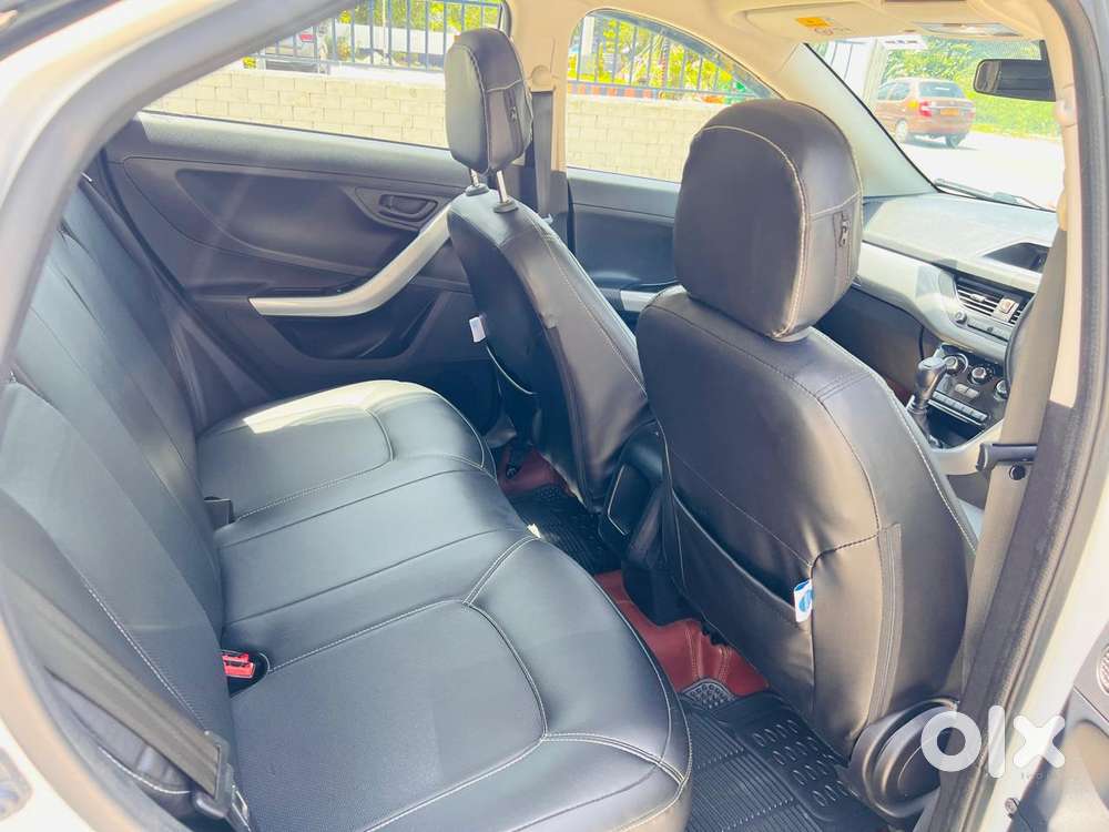 Tata Nexon 1.2 Revotron Xm (s), 2022, Petrol