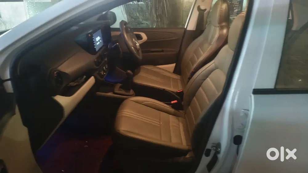 Hyundai Aura Ecng  1.2  2024