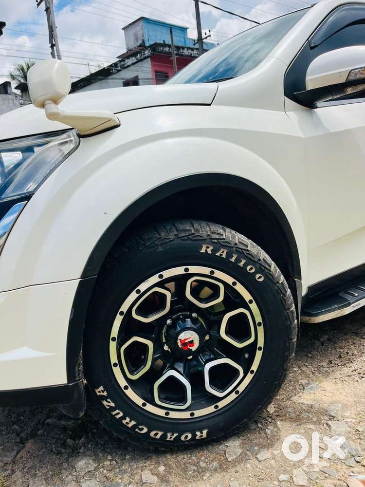 Mahindra Xuv500 2016 Diesel (nri Used Clean Piece)