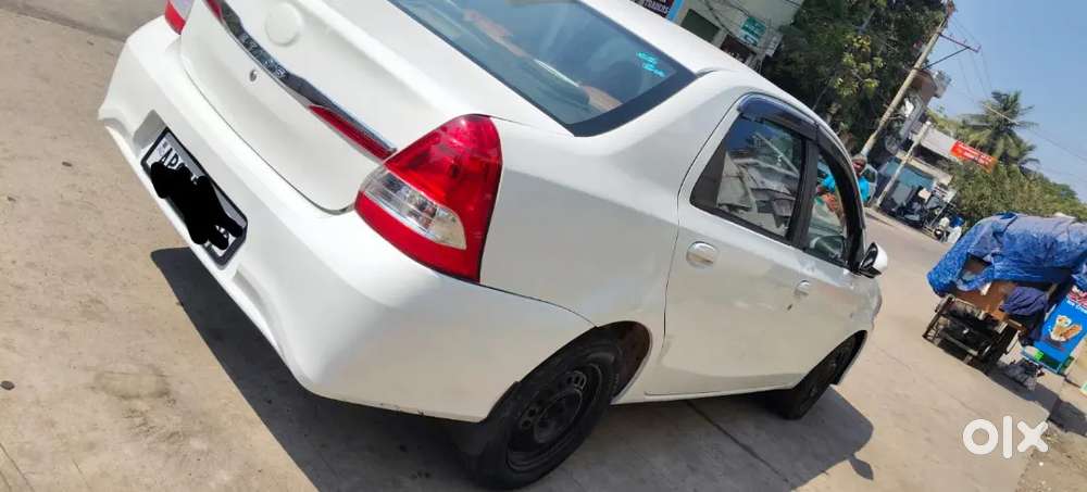 Toyota Etios 2012