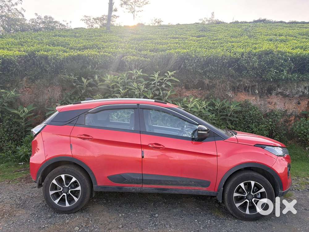 Tata Nexon Petrol Well Maintained