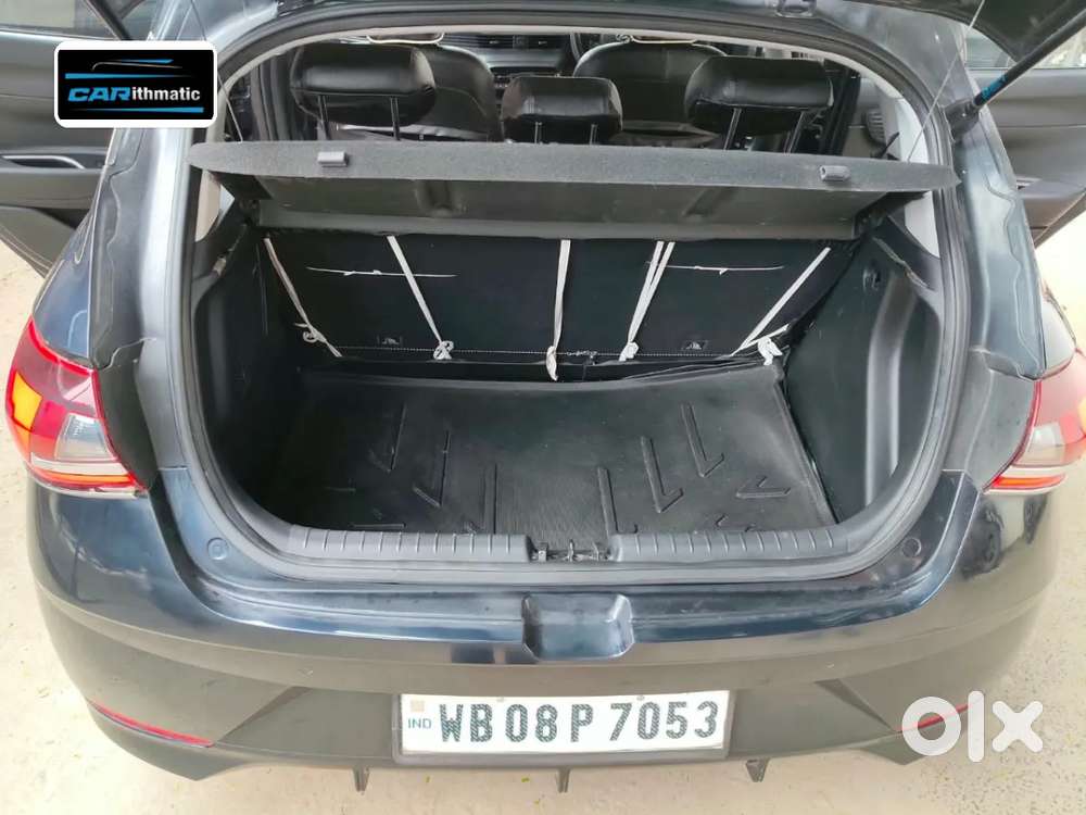 Hyundai I20 Asta (o) 1.2 Mt, 2023, Petrol