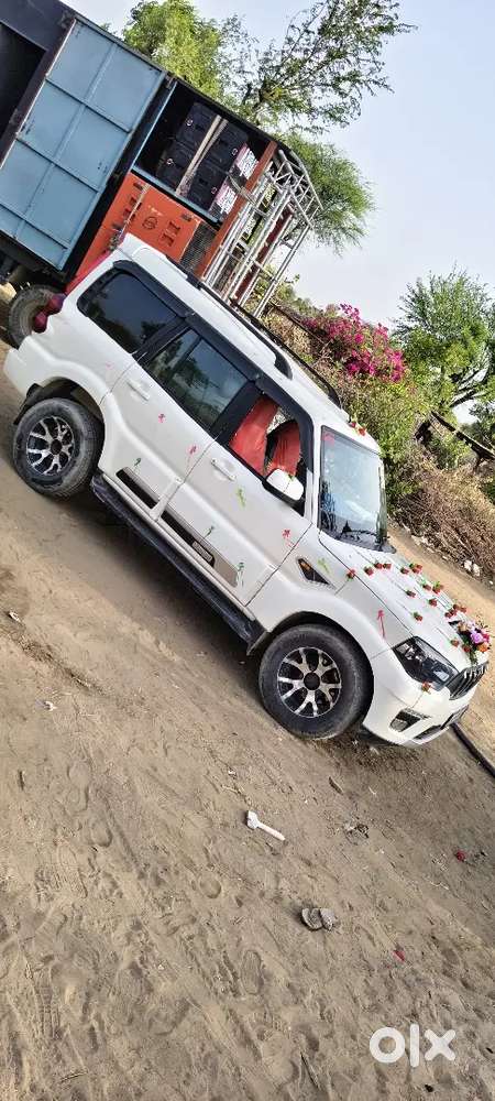 Mahindra Scorpio 12 Diesel 40000 Km Driven