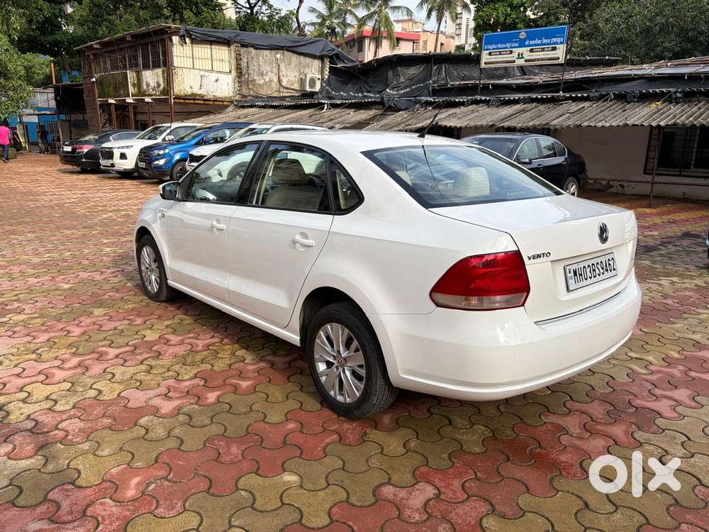 Volkswagen Vento Petrol Highline, 2015, Petrol