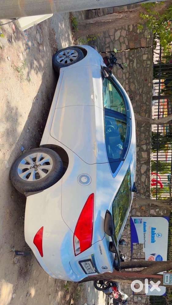 Hyundai Verna Fluidic 2015 – Fully Loaded  Cng  Excellent Condition