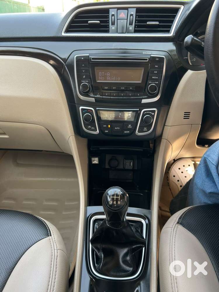 Maruti Suzuki Ciaz Zxi, 2015, Petrol
