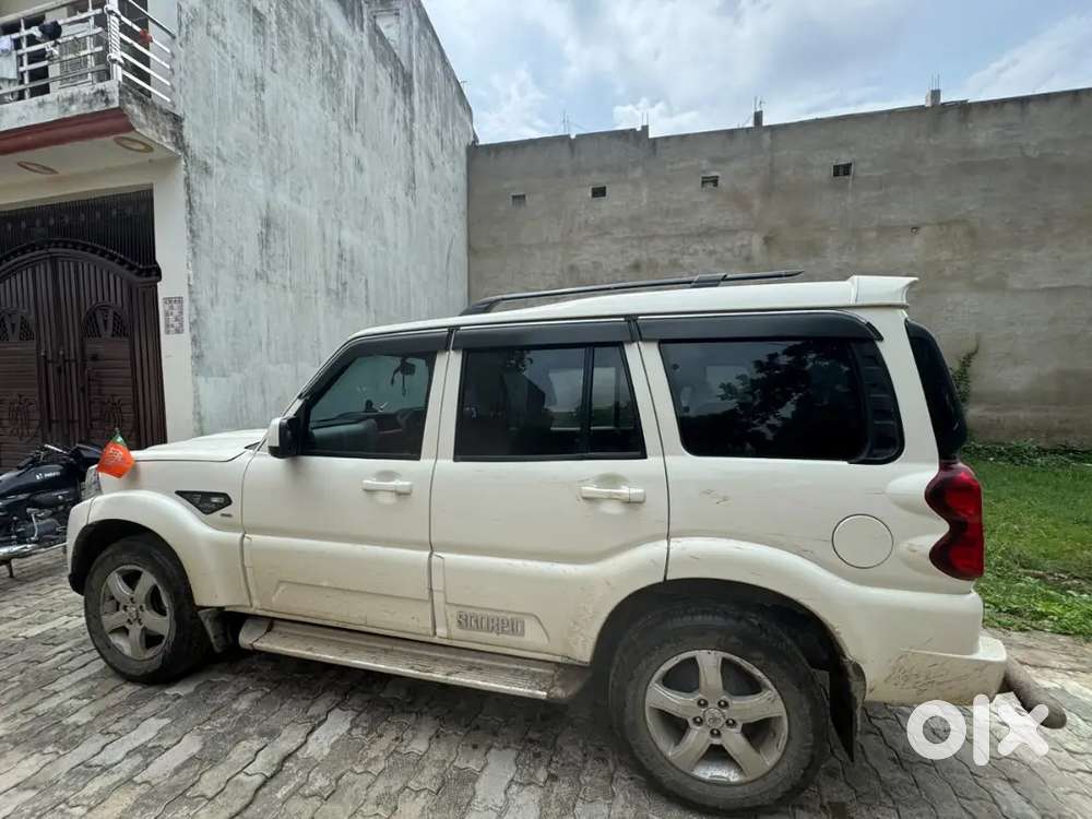 Mahindra Scorpio S5  Oct 2021