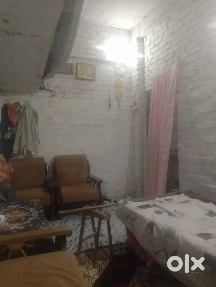 Mujhe Apna Ghar Bachna Hai