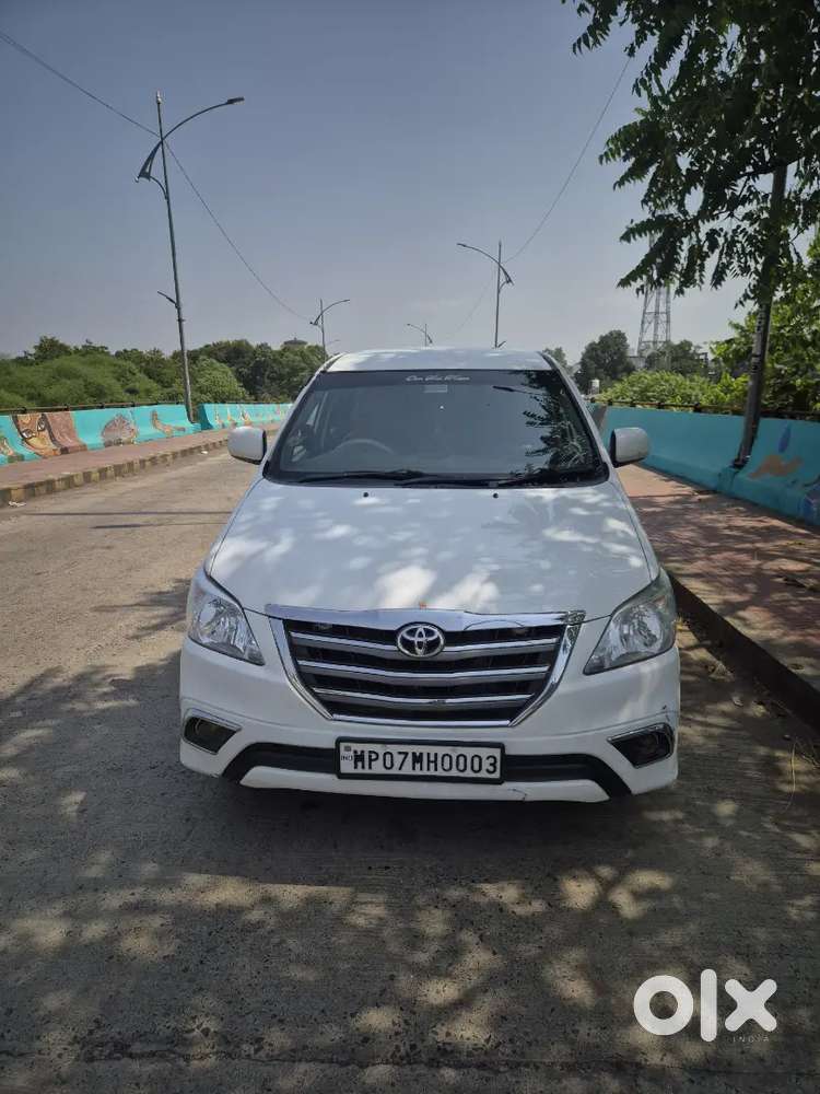 Toyota Innova 2.5 Vx 2014