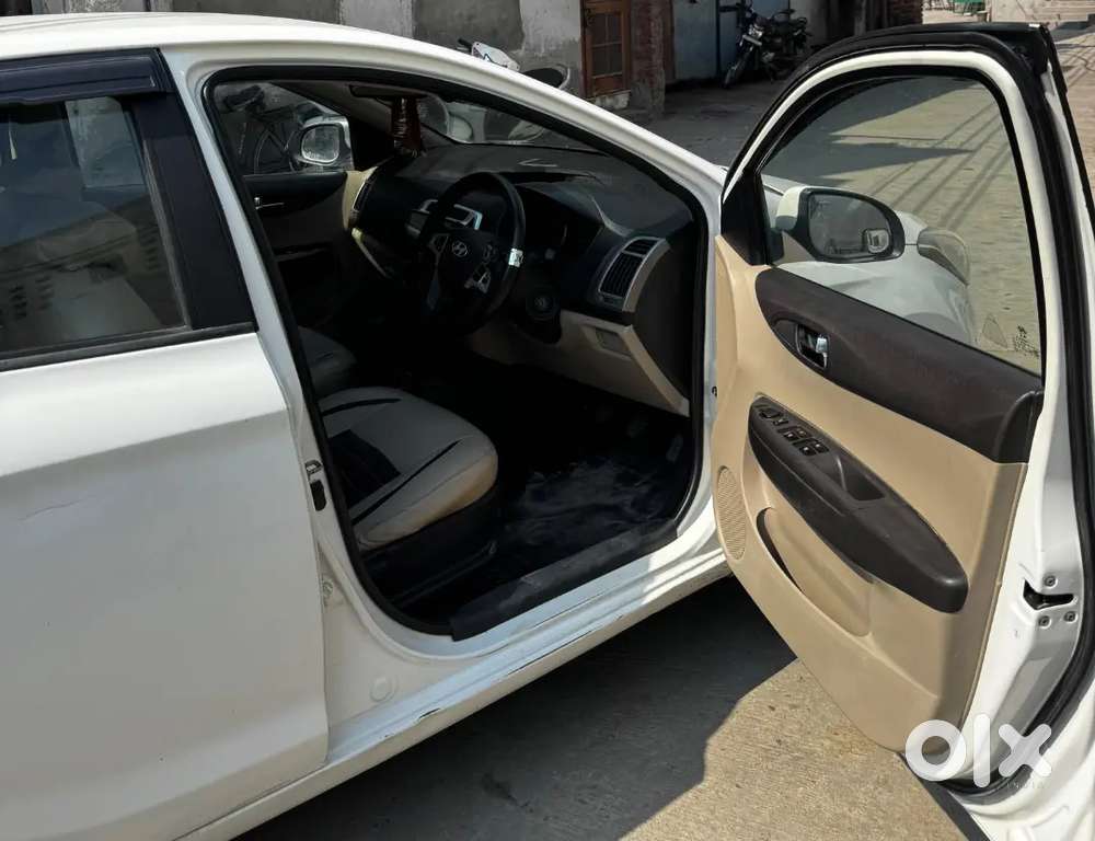 Hyundai New I20 2014