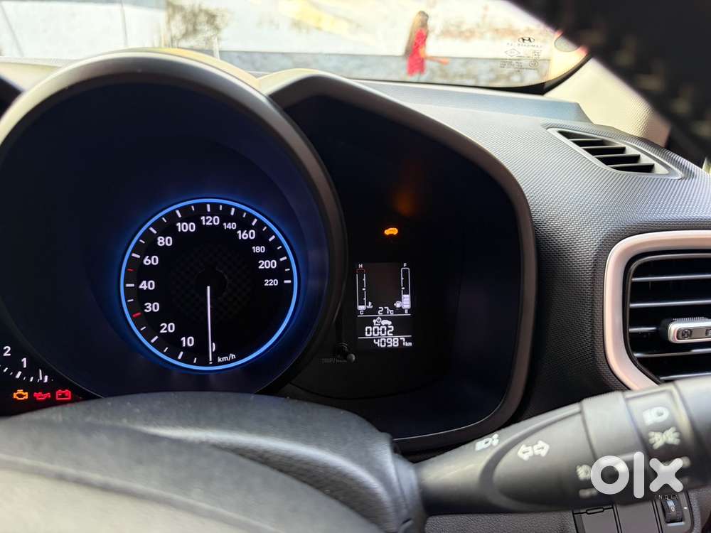 Hyundai Venue 2019 Turbo Petrol Well Maintained