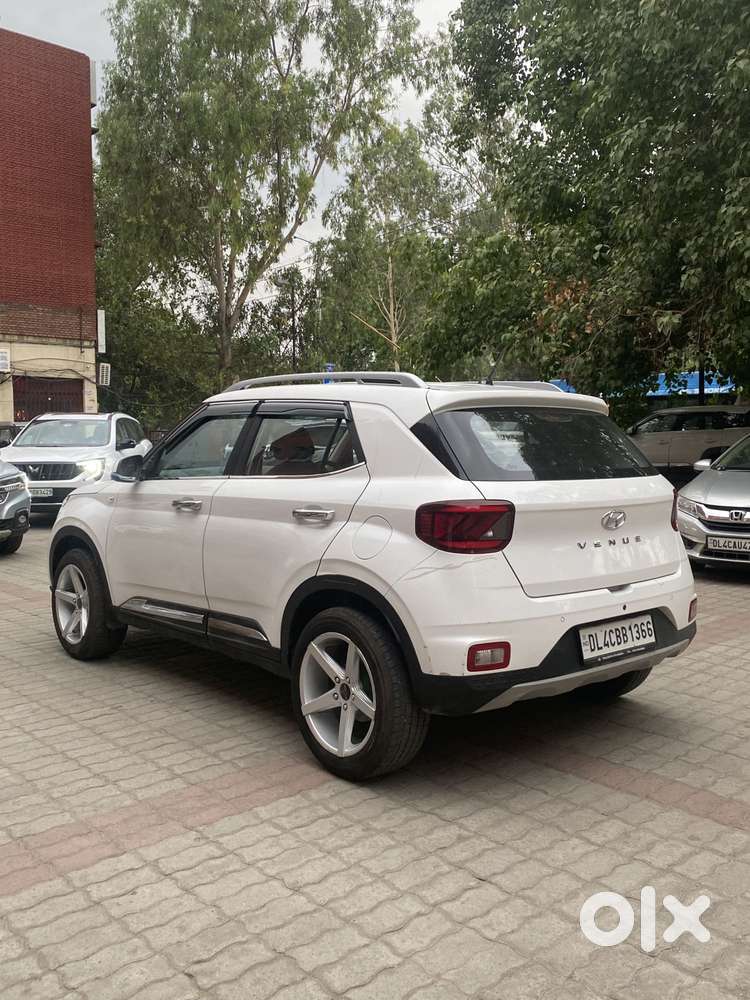 Hyundai Venue S 1.2 Petrol, 2022, Petrol
