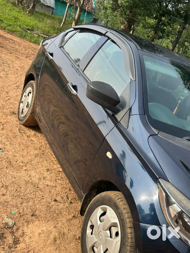 Tata Tigor Xe 2023 Petrol