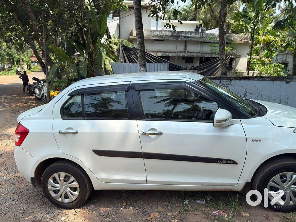 Maruti Suzuki Swift Dzire 2014 Petrol Well Maintained