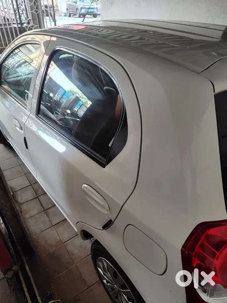 Toyota Etios Liva 2016 Petrol Manual 26400 Km