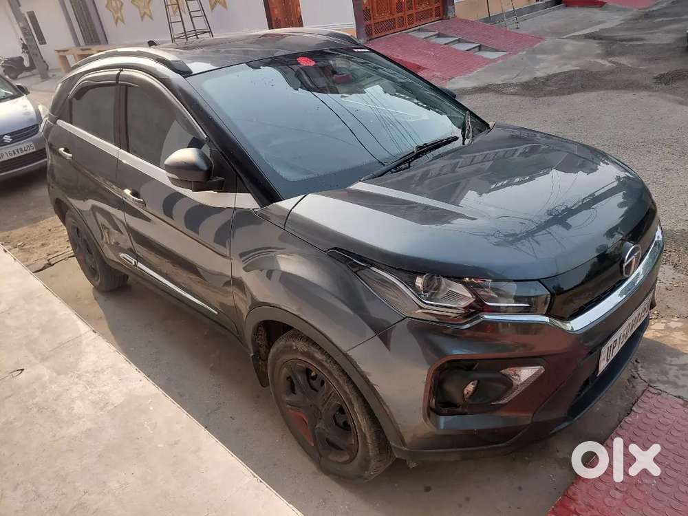Tata Nexon  Petrol +cng