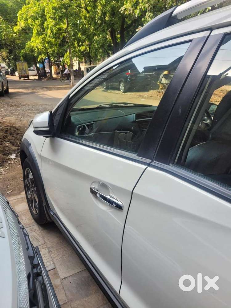 Honda Br-v 2016 Petrol Well Maintained
