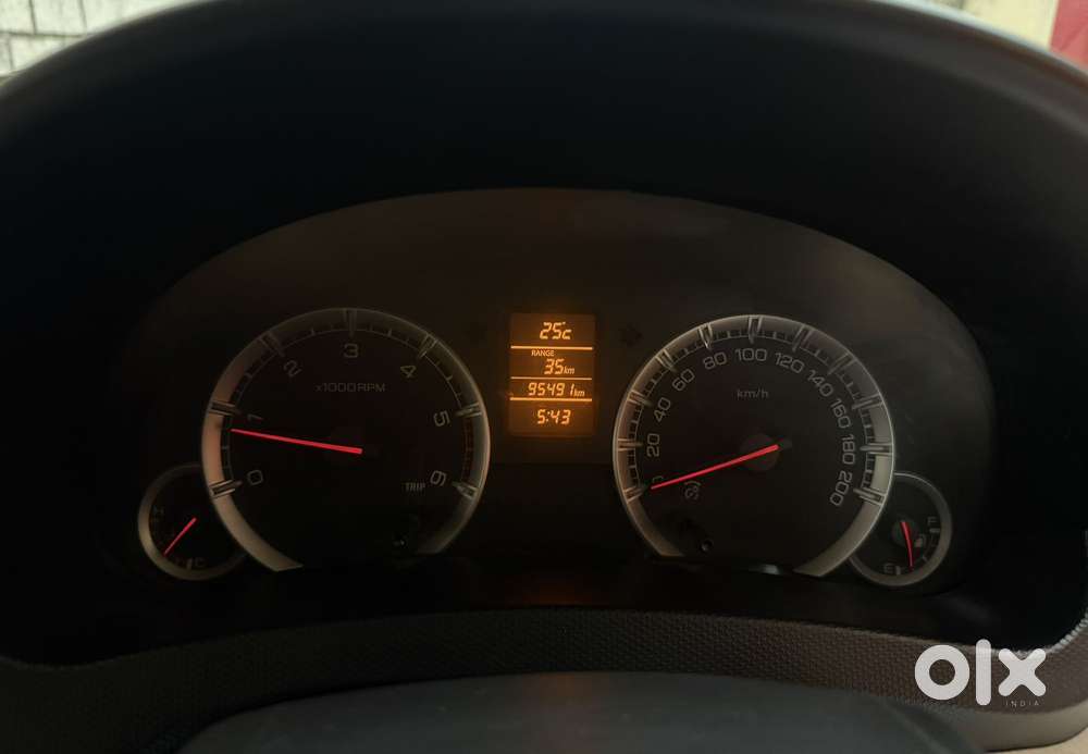Maruti Suzuki Swift Dzire Zdi Bsiv, 2014, Diesel