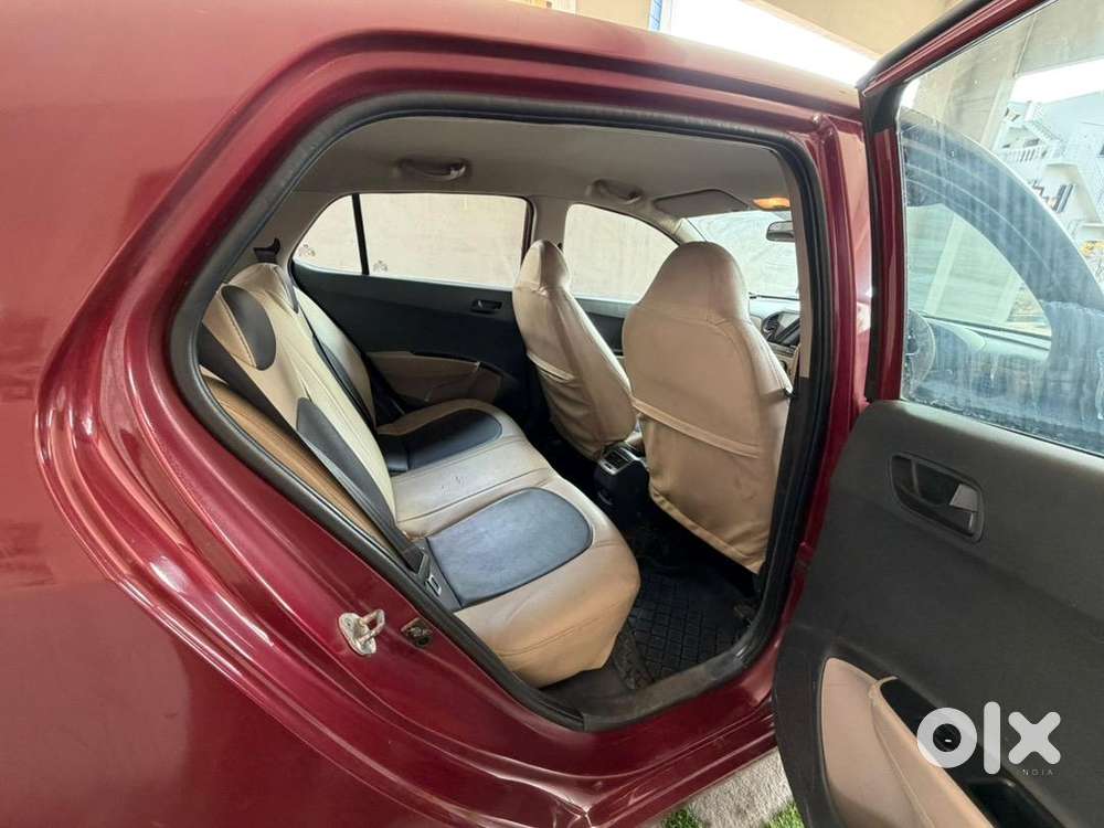 Hyundai Grand I10 2015 Diesel 73000 Km Driven Geniune Kms