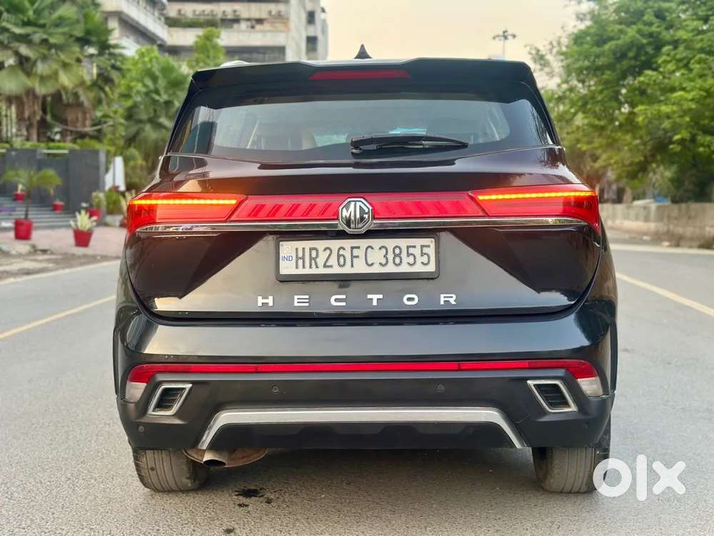 Mg Hector Sharp Pro 1.5 Turbo Mt Dual Tone, 2023, Petrol