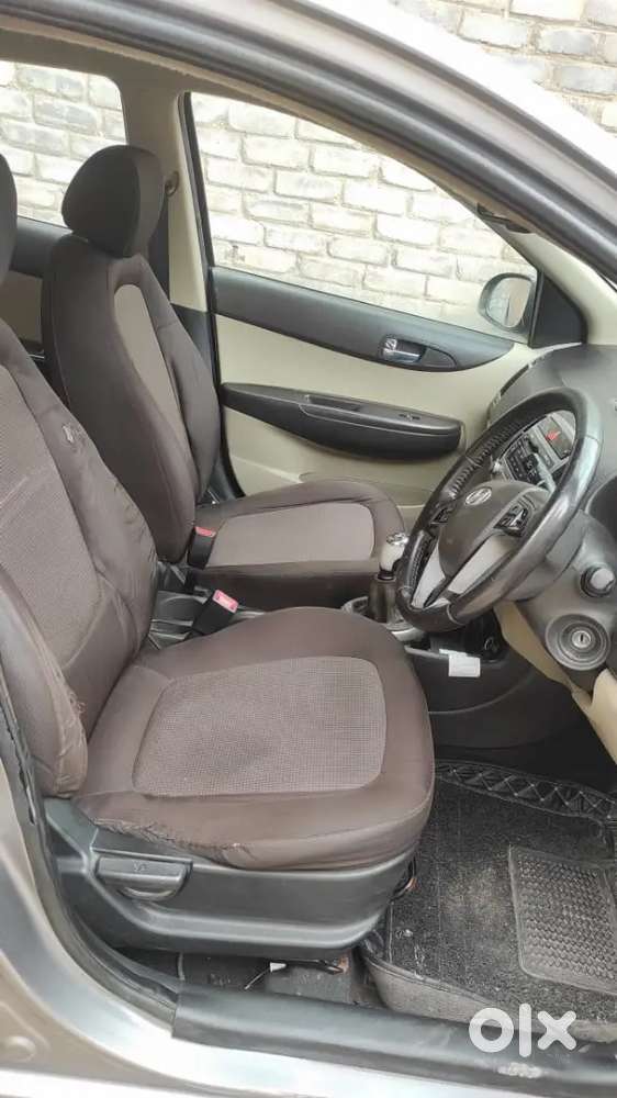 Hyundai I20 Sportz 2014