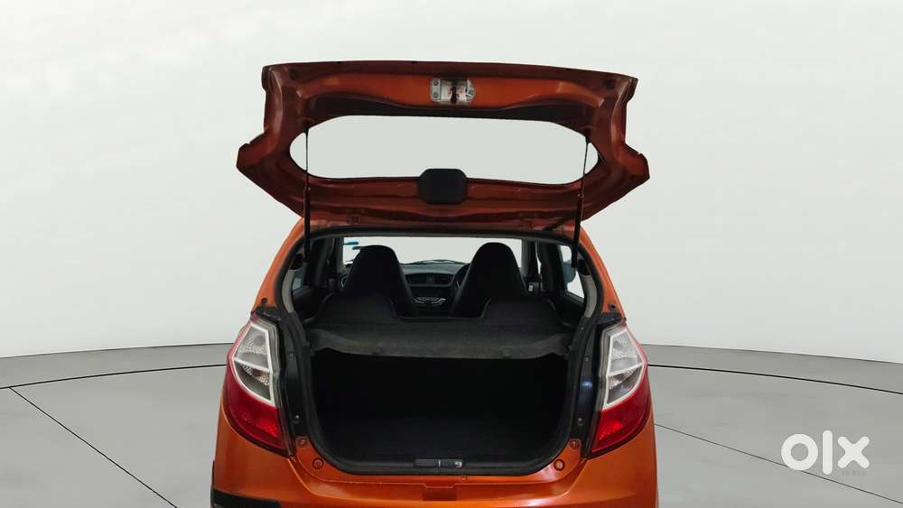 Maruti Suzuki Alto K10 Vxi Amt, 2015, Petrol