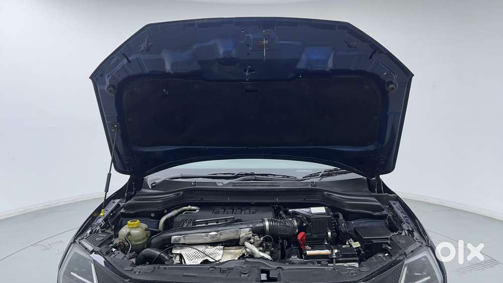 Mahindra Xuv 3xo Ax5 Ds Mt, 2024, Diesel