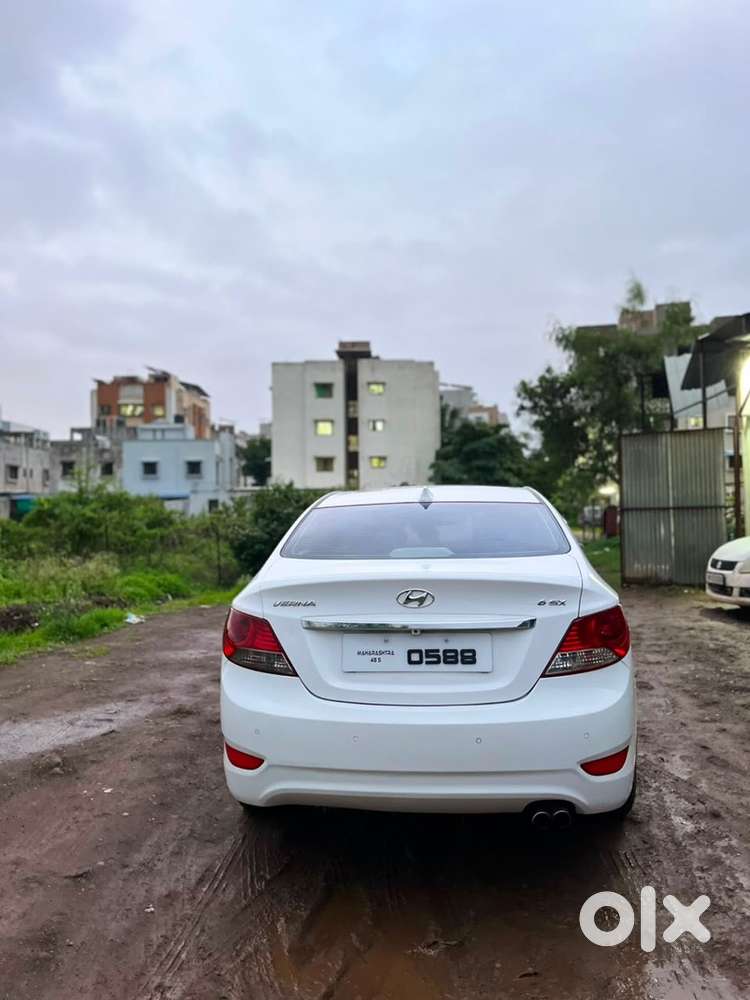 2014 Hyundai Fluidic Verna