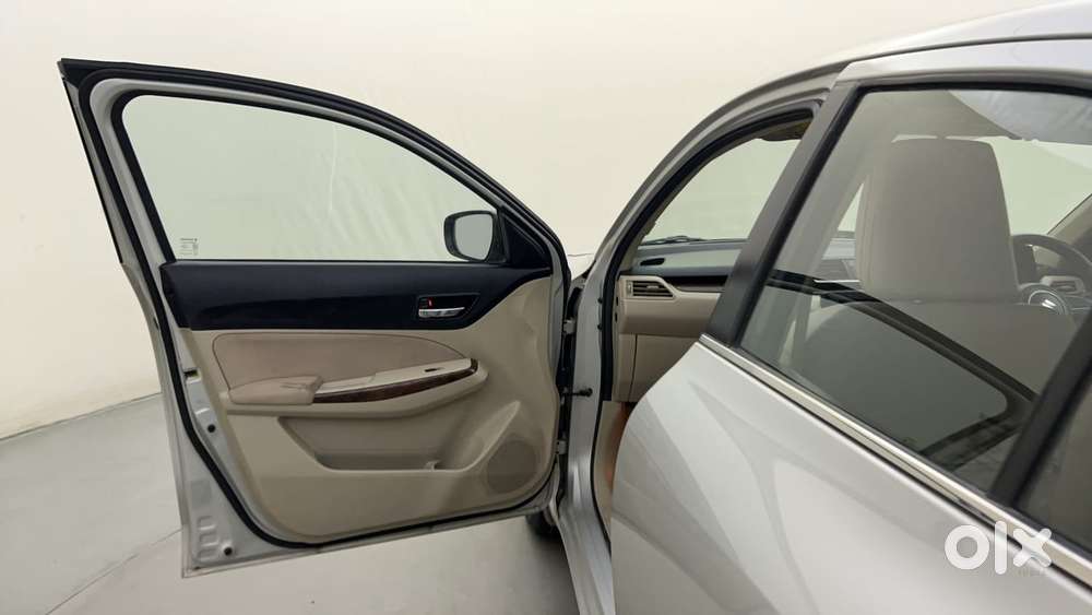Maruti Suzuki Dzire 1.2 Zxi Amt, 2019, Petrol