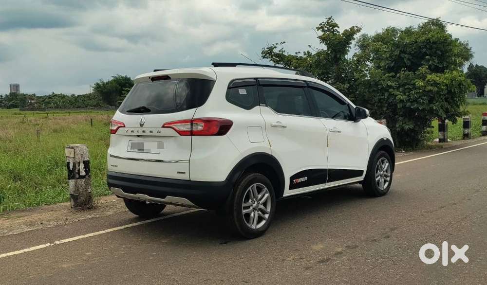 Renault Triber Rxz, 2020, Petrol